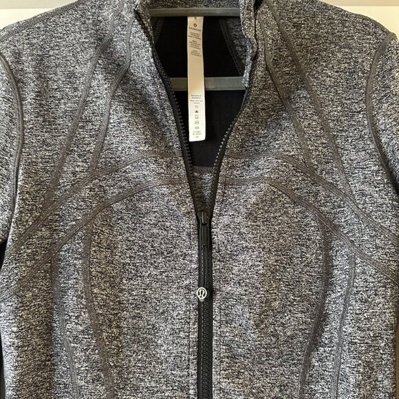 Lululemon Define Jacket - Picture 8 of 10